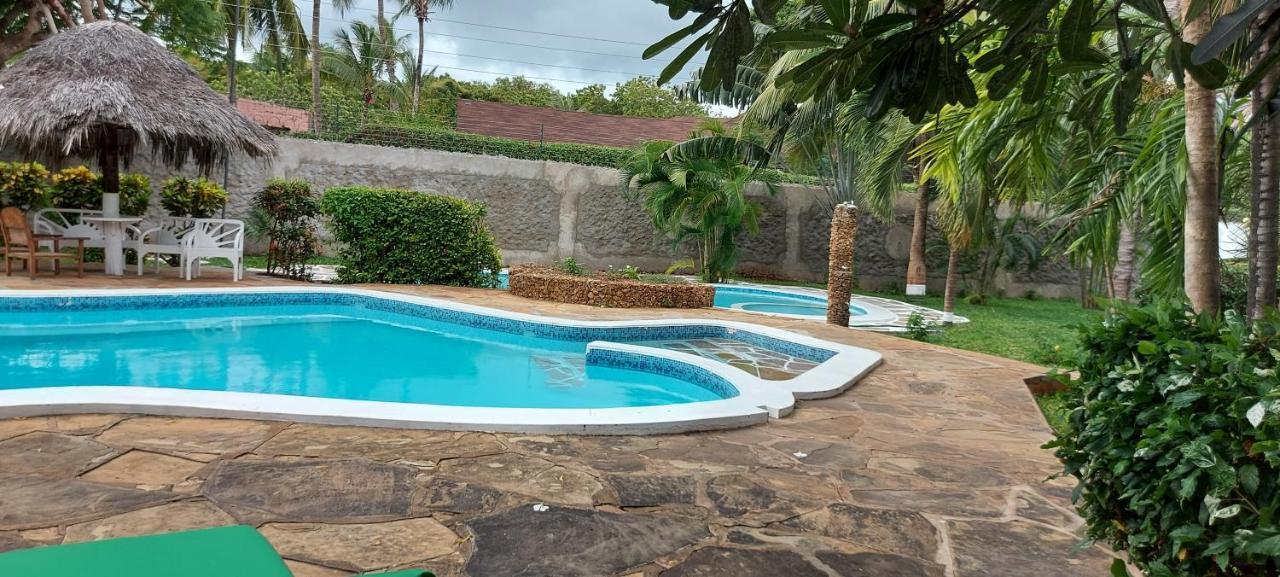 Villa Mela, Malindi Exterior photo