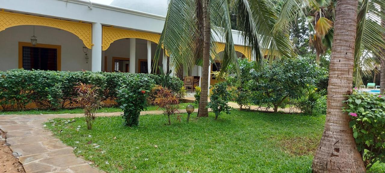 Villa Mela, Malindi Exterior photo