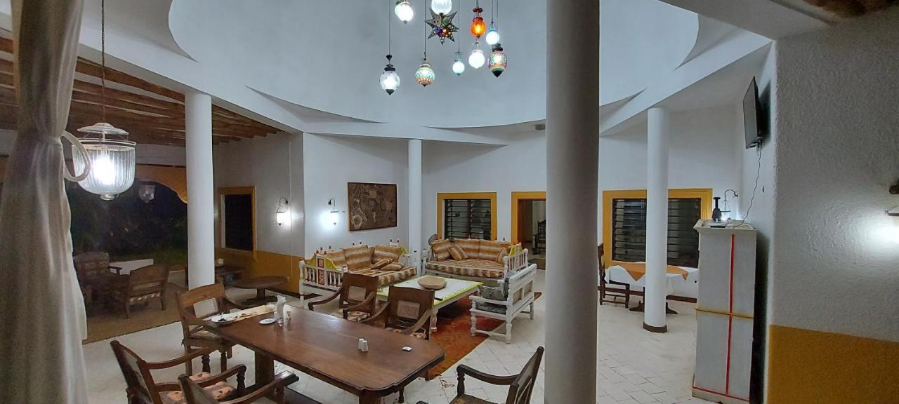 Villa Mela, Malindi Exterior photo